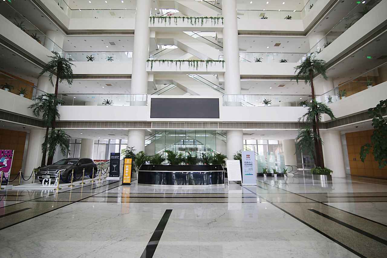 国际大厦电梯厅实景